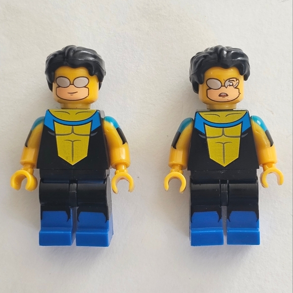 Lot of 3 Lego Compatible Image Invincible & Omniman minifigures - Picture 2 of 5